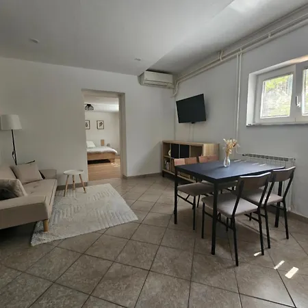 Apartma Sofiora Apartment Dekani