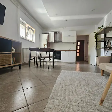 Apartma Sofiora Apartment